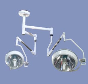 SURGICAL LIGHT BRILLIANCE 20 AND 22 C